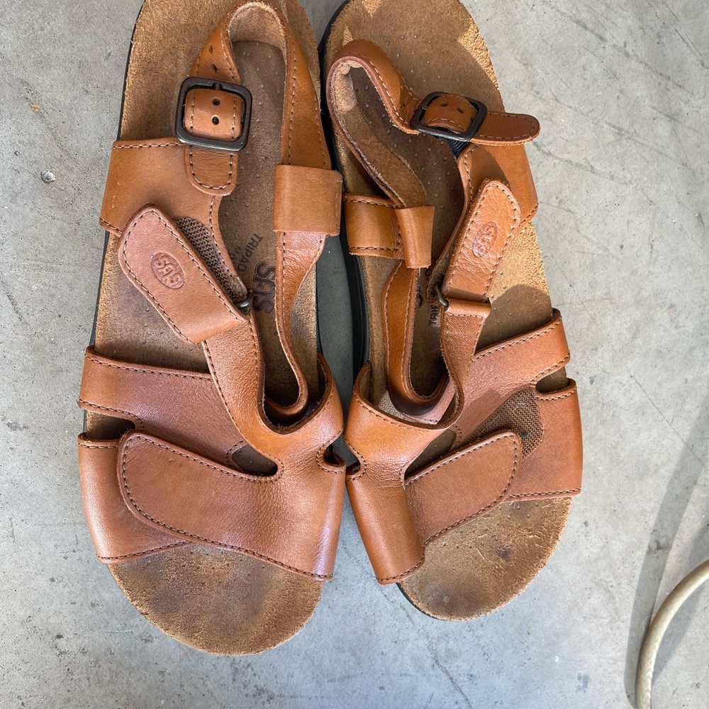 SAS Women’s Brown Leather Sandals Sz 10 1/2